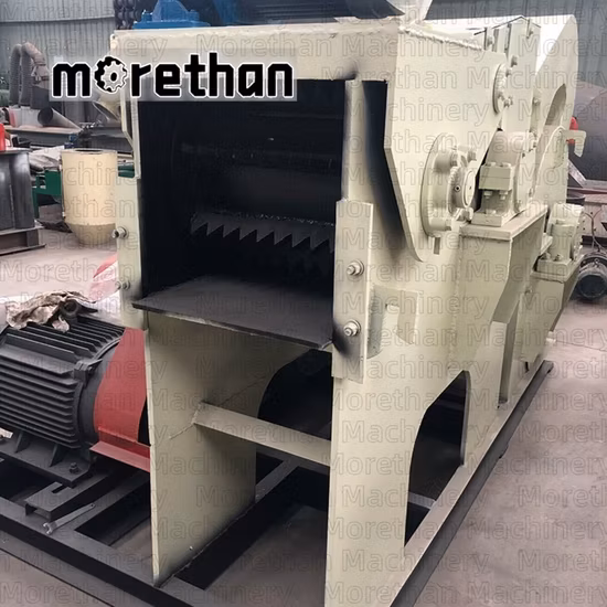 15HP Gasoline Drum /Hydraulic Mobile / Shredder Diesel Engine /Drum Type /Industrial /Disc /Tractor Log /Tree Crushing Wooden Board Wood Chipper